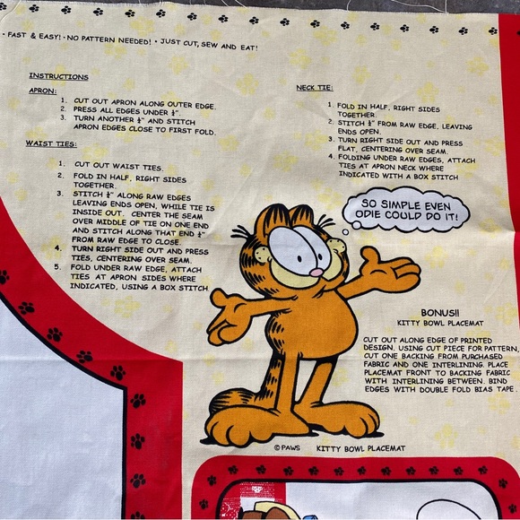 Vintage Garfield Uncut Apron Pattern Fabric - Picture 3 of 6